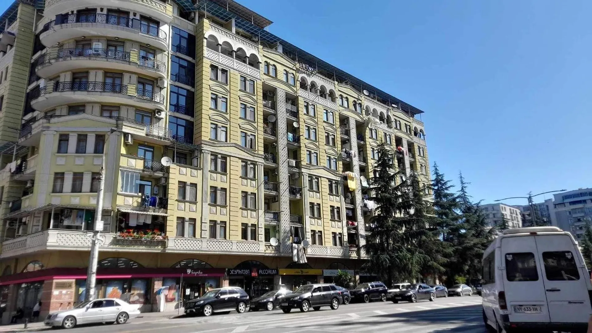 Apartment For Daily Rent 바투미